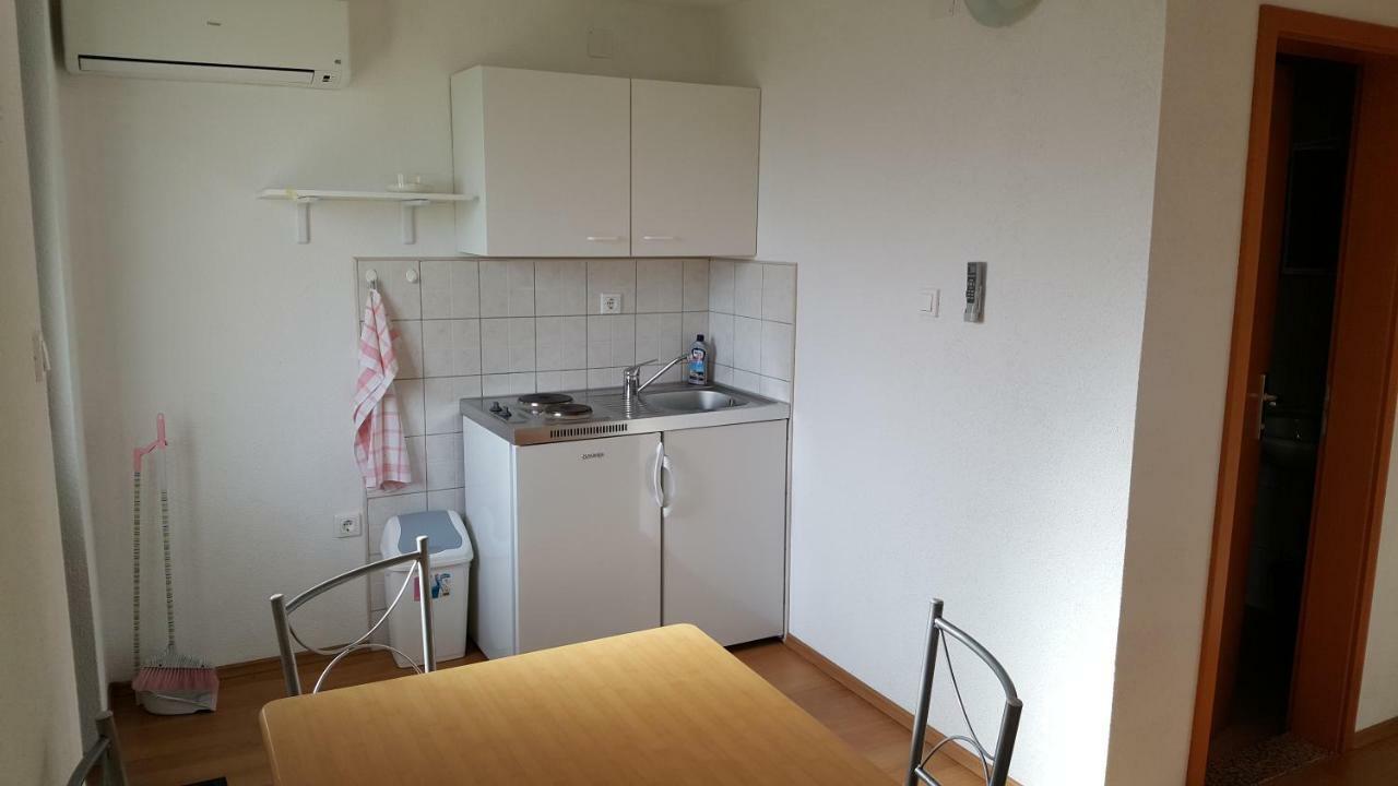 ביוגראד נה מורו Apartmani M&M מראה חיצוני תמונה