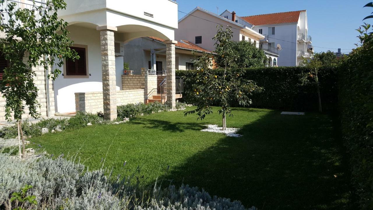 ביוגראד נה מורו Apartmani M&M מראה חיצוני תמונה